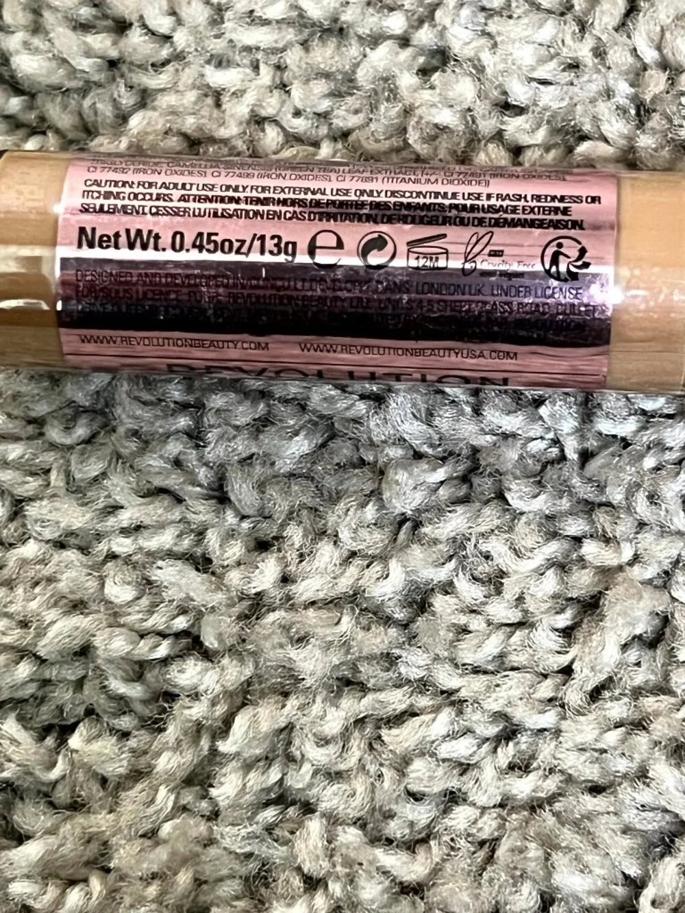 Makeup Revolution Conceal & Define Supersize Concealer - C12